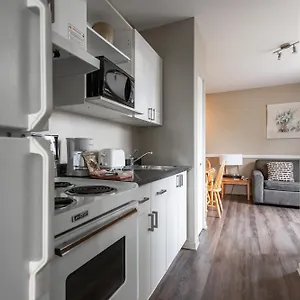 Le Roberval *** Montreal